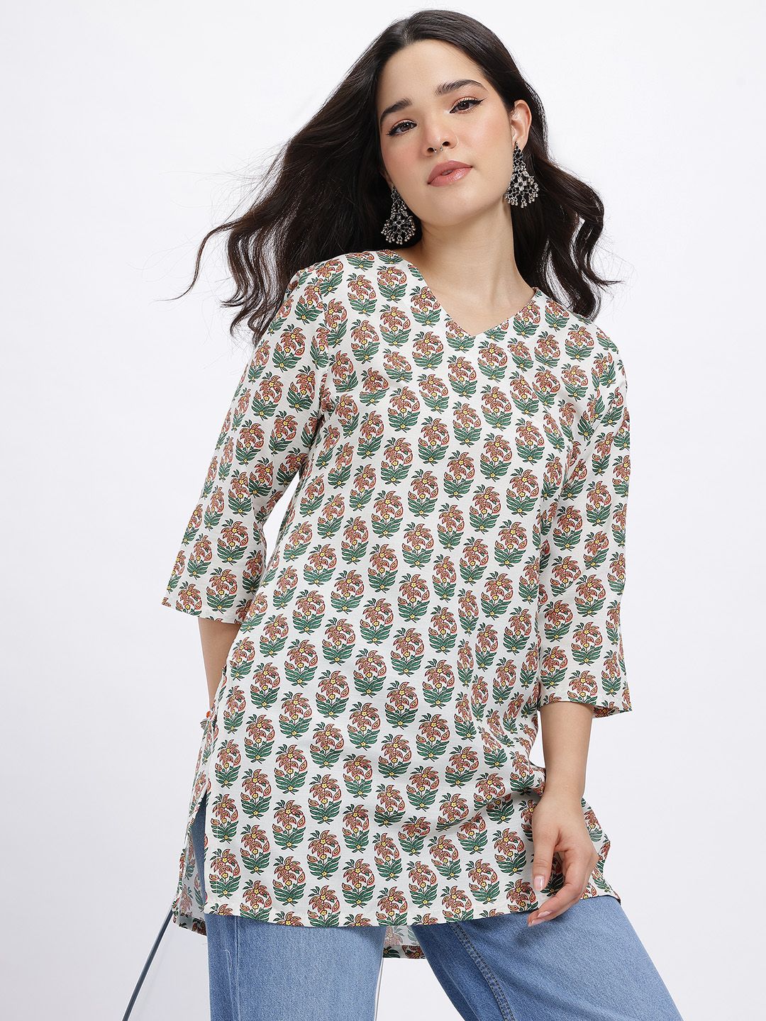 Anouk Rustic Floral Printed V-Neck Regular Kurti-picture-15