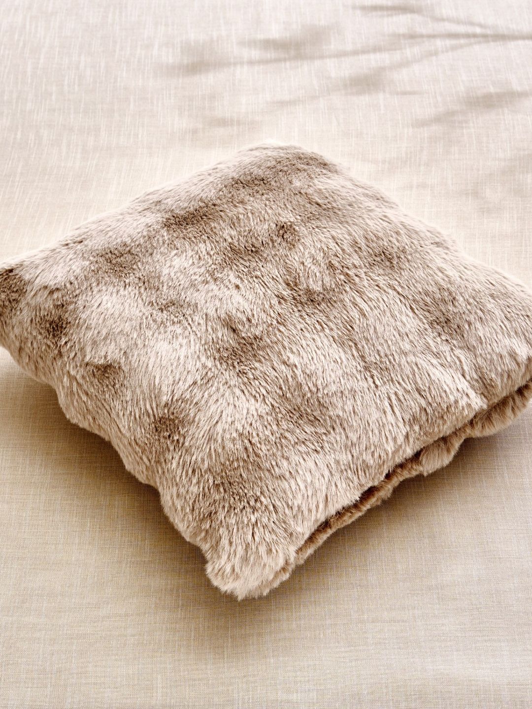 Home Centre Ebony Earthy Bubble Brown Square Shaped Pre-Filled Cushion-picture-10