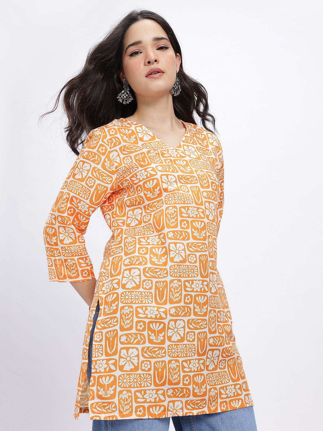 Anouk Rustic Floral Printed V-Neck Regular Kurti-picture-13