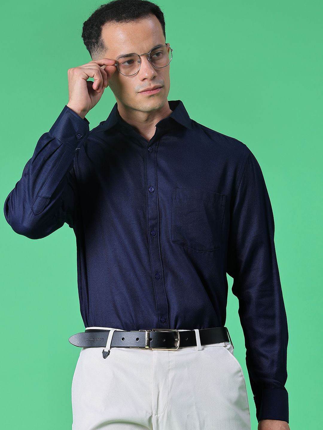 V-Mart Men Solid Spread Collar Cotton Formal Shirt-picture-22