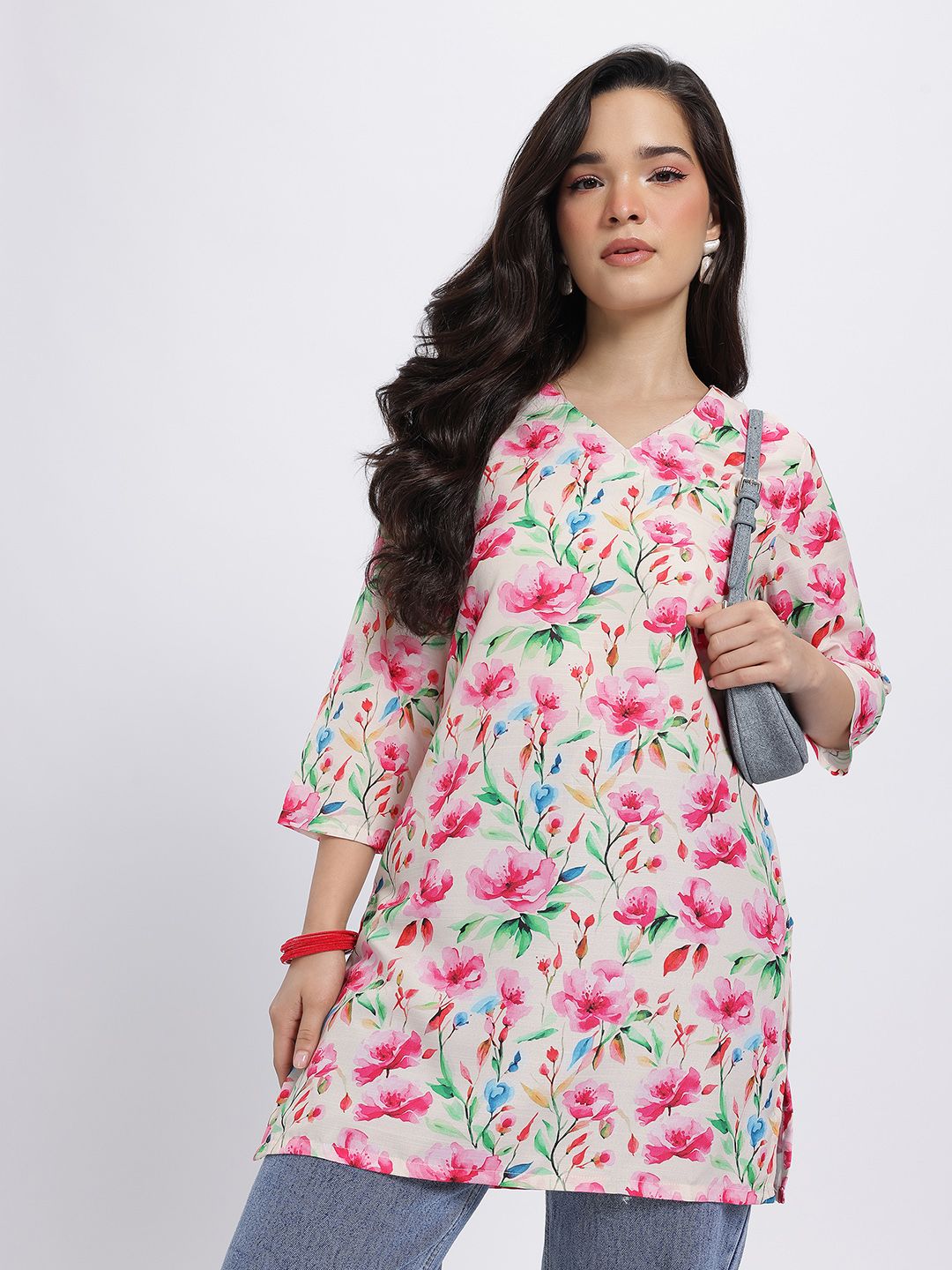 Anouk Rustic Floral Printed V-Neck Straight Kurti-image-44