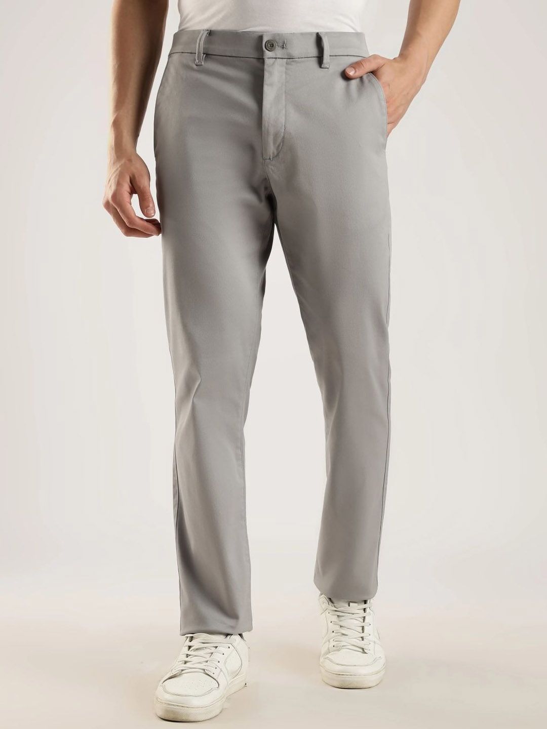 Calvin Klein Jeans Men Slim Fit Mid-Rise Chinos-picture-31