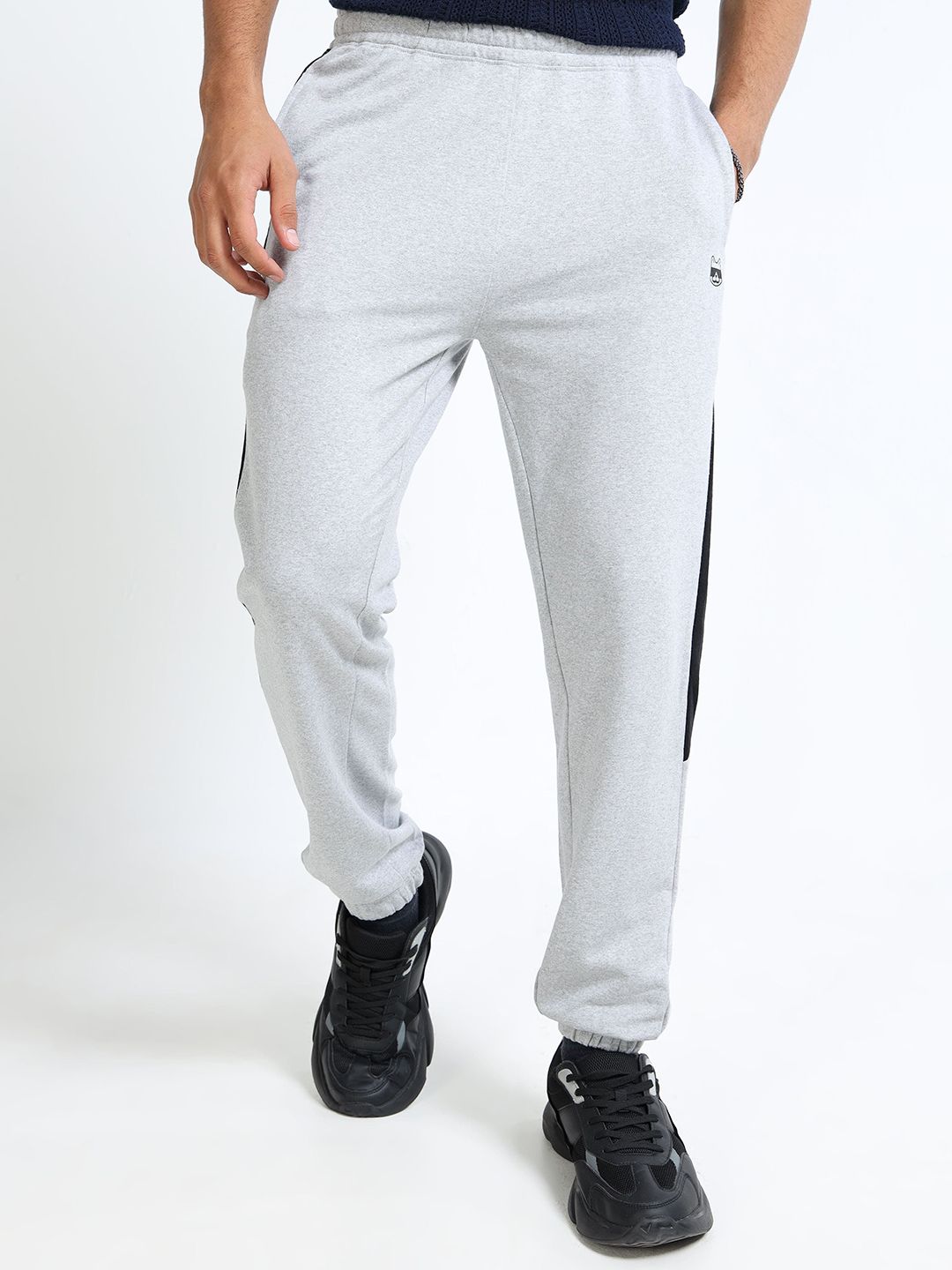 glitchez Men Colourblocked Joggers-image-43