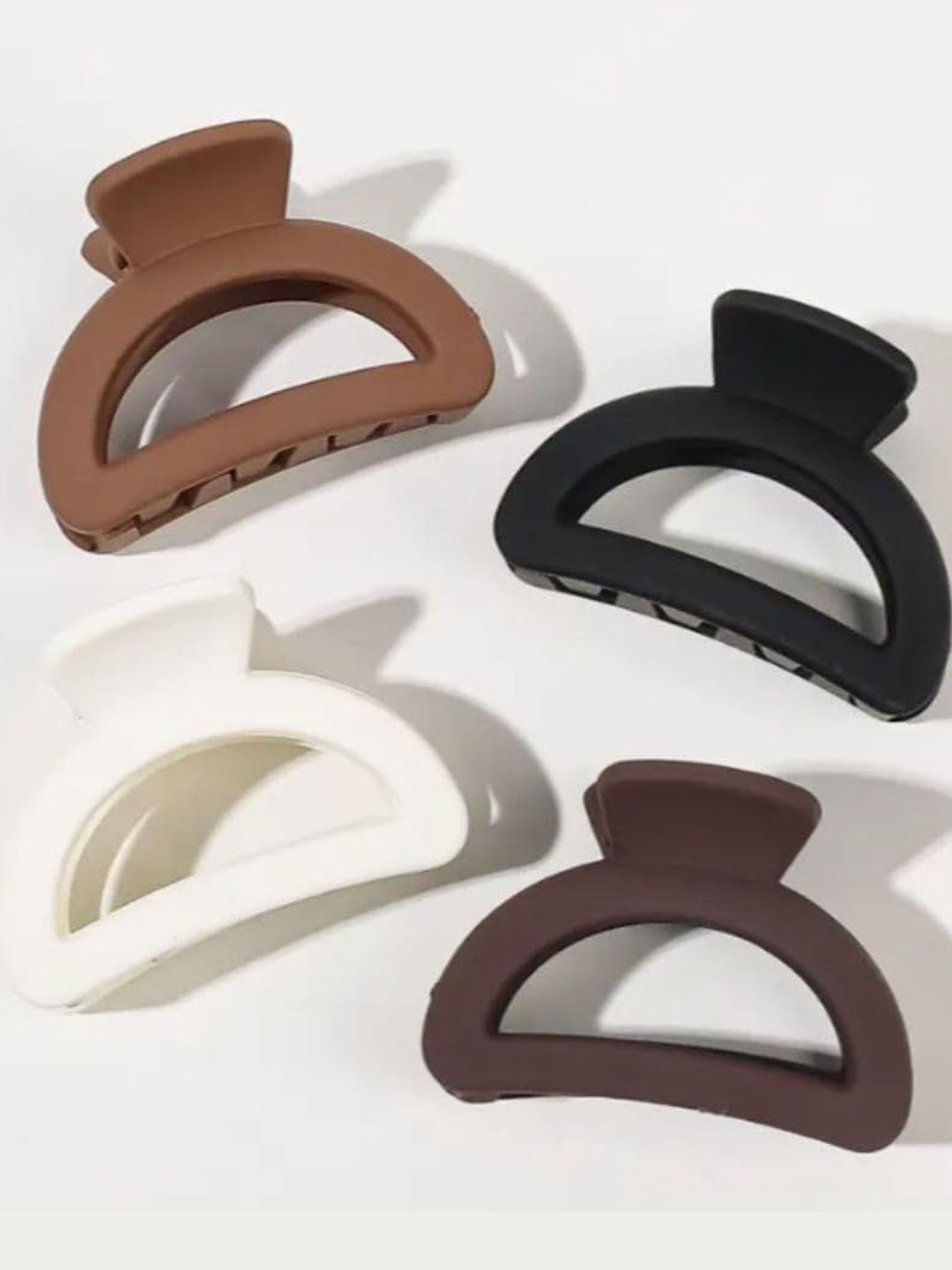 DIVASTRI Women Set of 3 Matte Finish Claw Clip-image-12