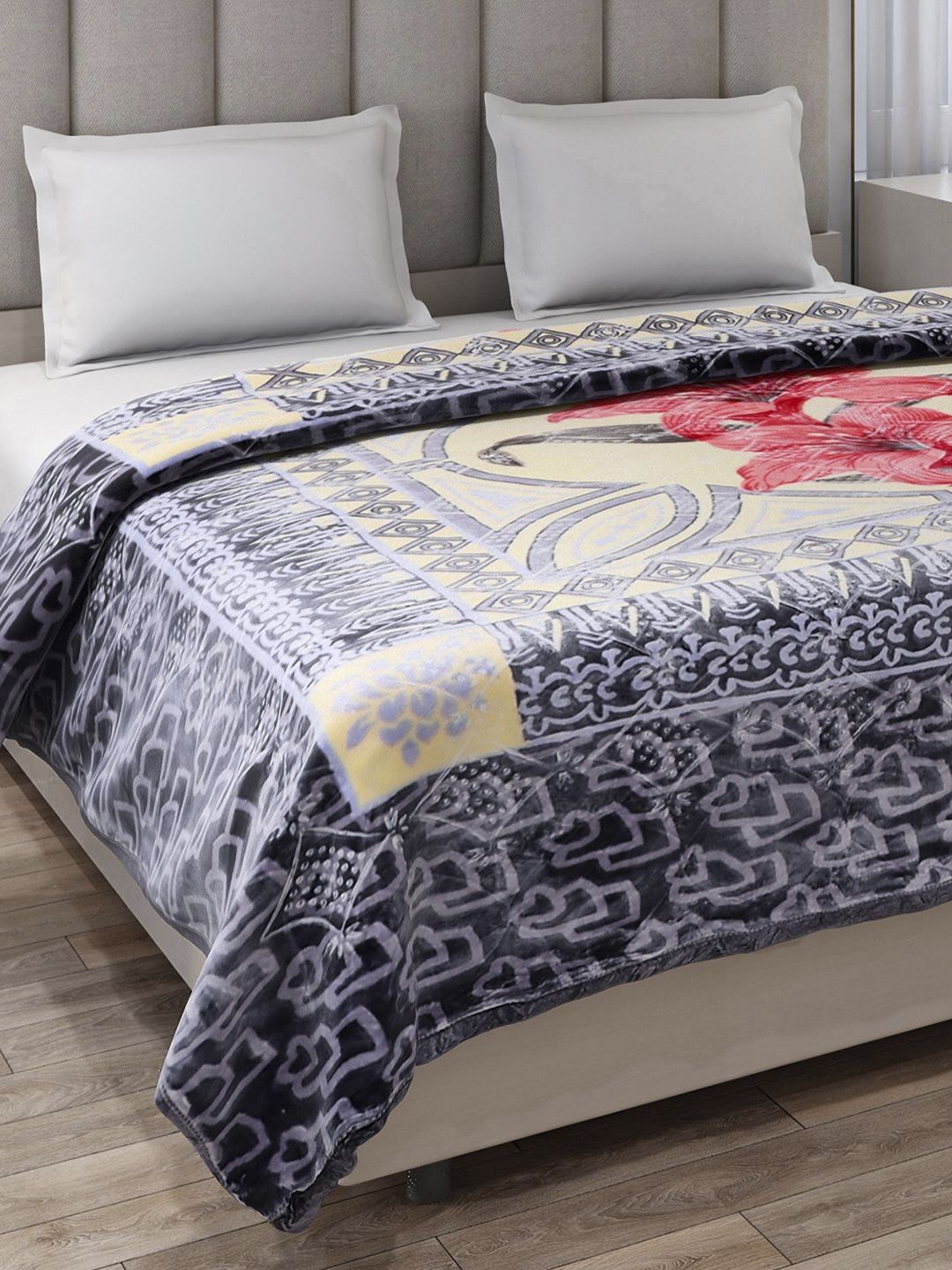Monte Carlo Navy Blue & Pink Floral Printed Heavy Winter 600 GSM Double Bed Blanket-image-33