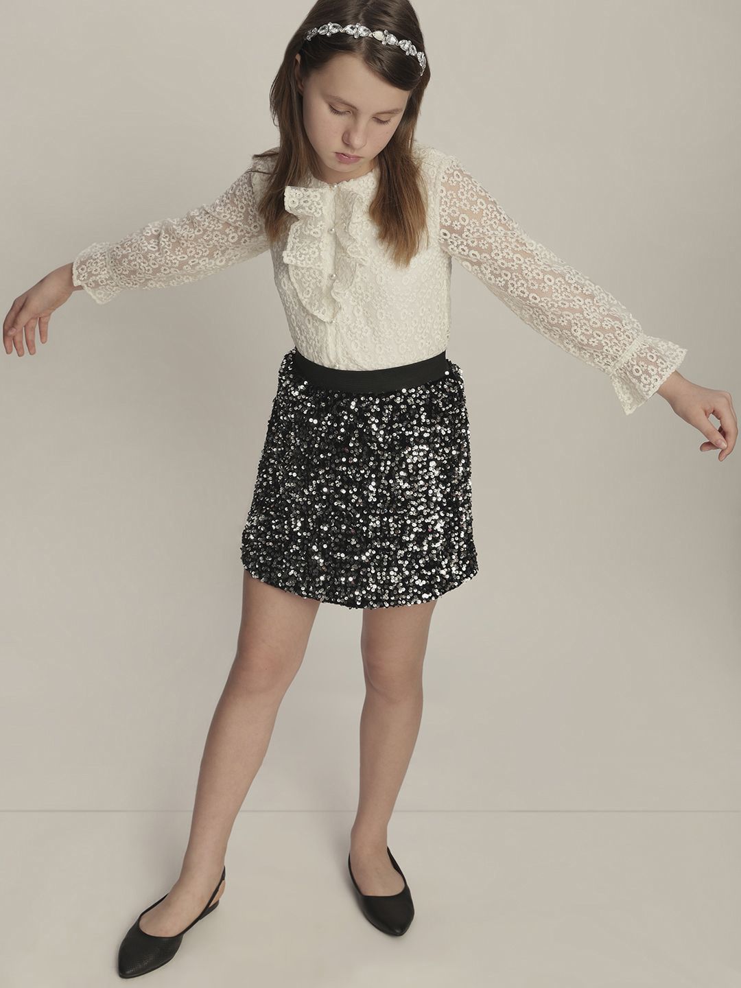 Vero Moda Girls Self Design Peter Pan Collar Top-picture-17