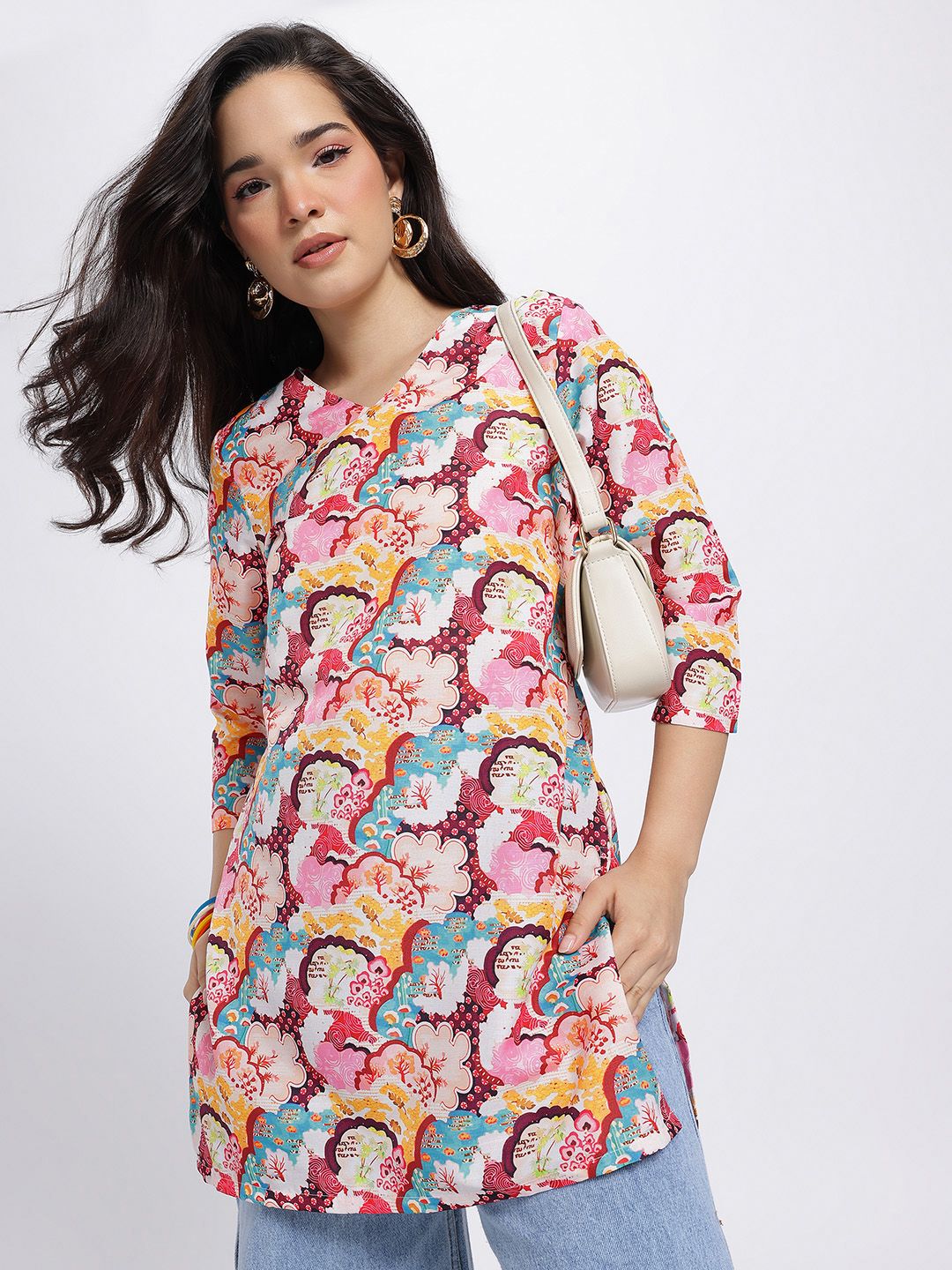 Anouk Rustic Floral Printed V-Neck Straight Kurti-picture-49