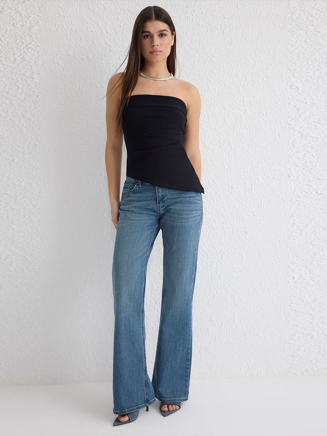Trendyol Women Strapless Gathered or Pleated Tube Top view 2