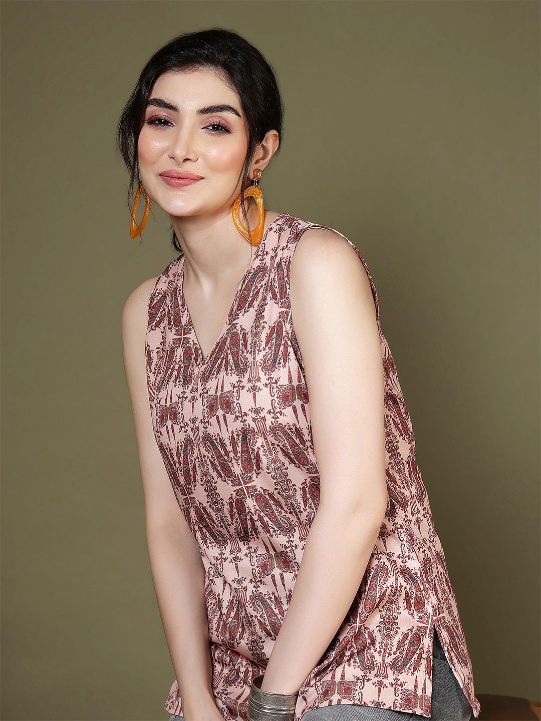 Anouk Rustic Paisley Printed V-Neck Pure Crepe Kurti-picture-23