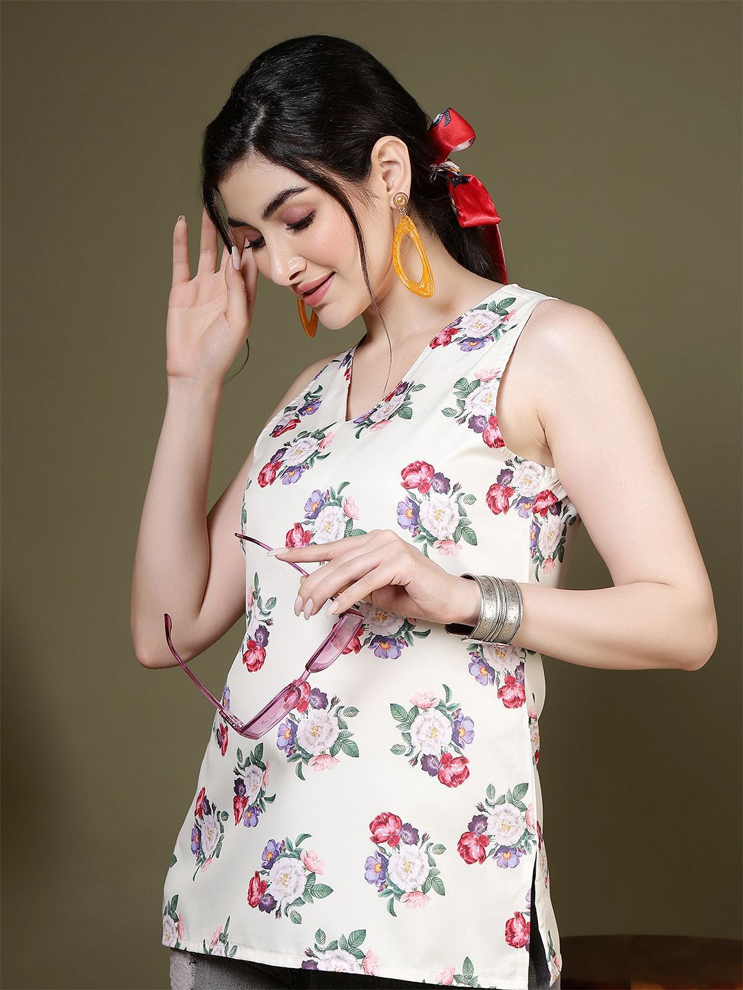Anouk Rustic Floral Printed V-Neck Pure Crepe Kurti-image-15