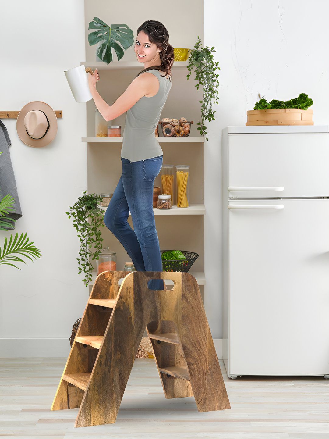 Metalsmith Beige 3-Step Wide Anti-Skid Twin Step Ladder