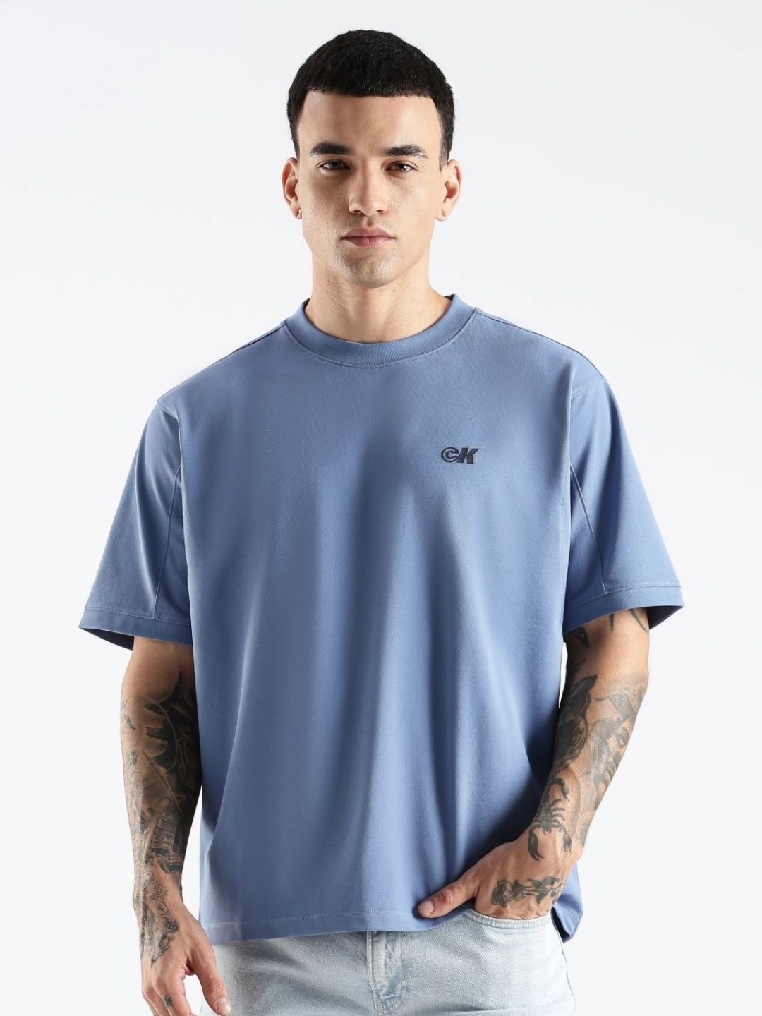Calvin Klein Jeans Men Solid Round Neck Relaxed Fit T-shirt-picture-32