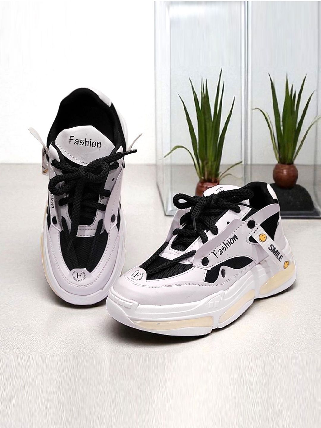 Layasa Men Woven Design Sneakers-picture-33