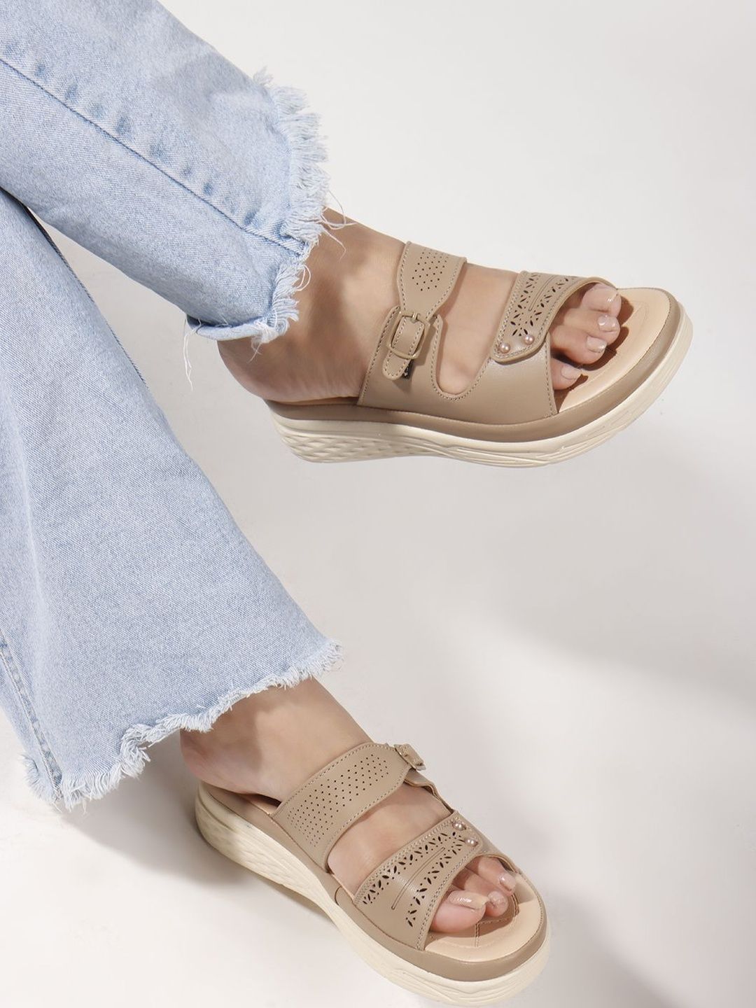 Roadster Women Beige Synthetic Open Toe Flats with Laser Cuts-picture-12