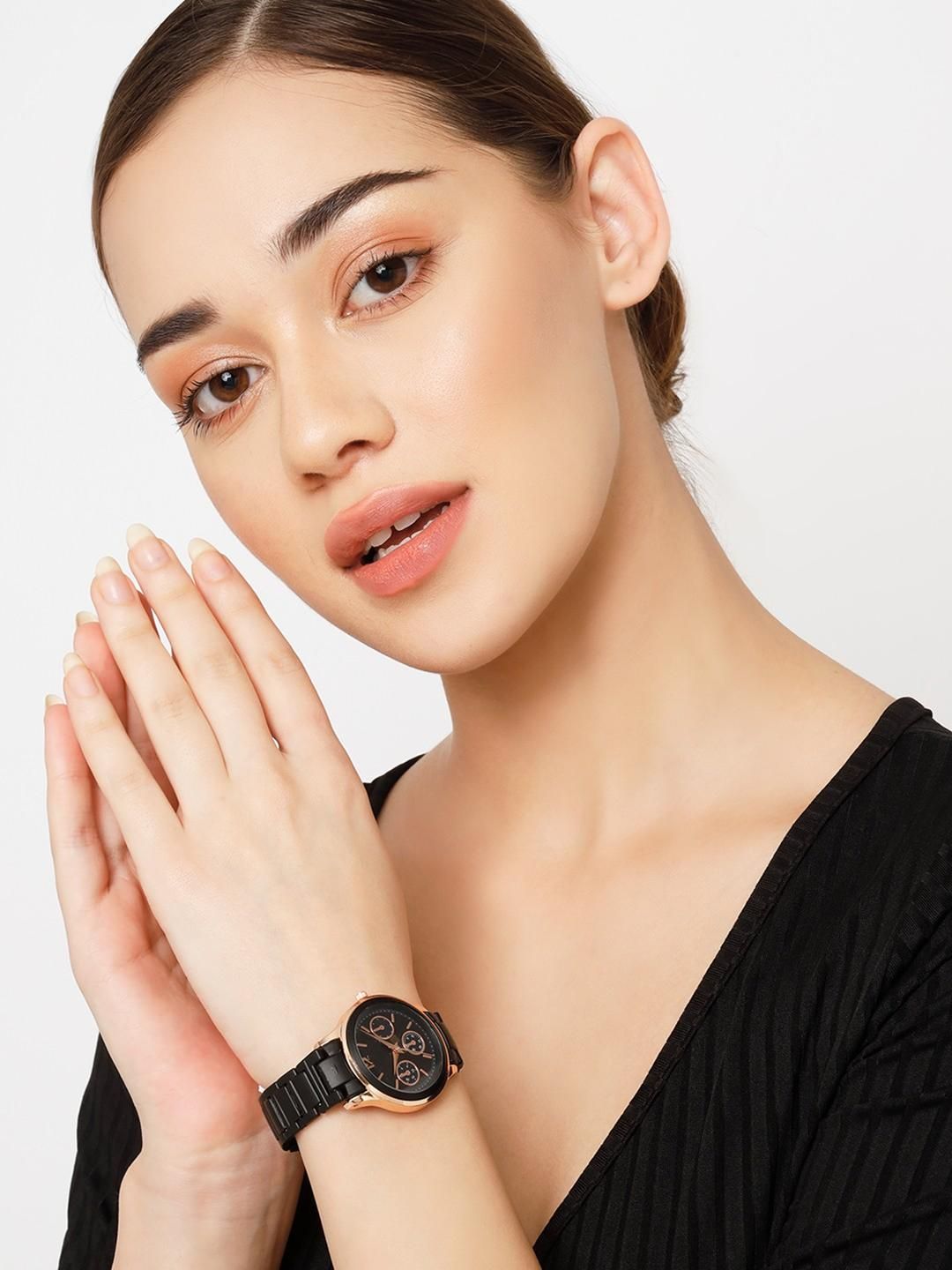 SZN Women's Black Dial & Stainless Steel Straps Analogue Watch-image-17