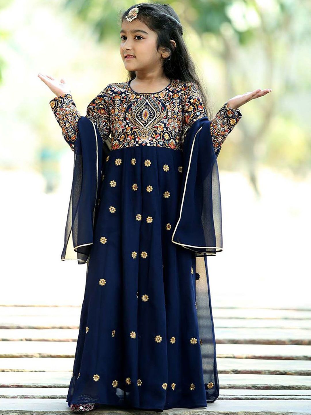 Alyaansh Couture Infant Girls Floral Embroidered Georgette Maxi Ethnic Dress With Dupatta-image-3