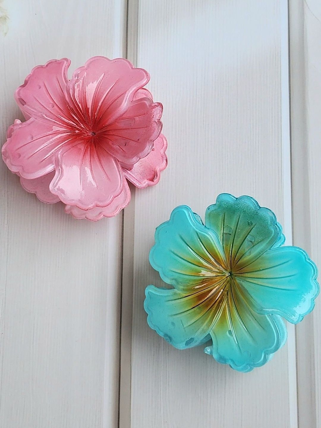 DIVASTRI Women Set of 2 Flower Hair Claw Clip-image-40
