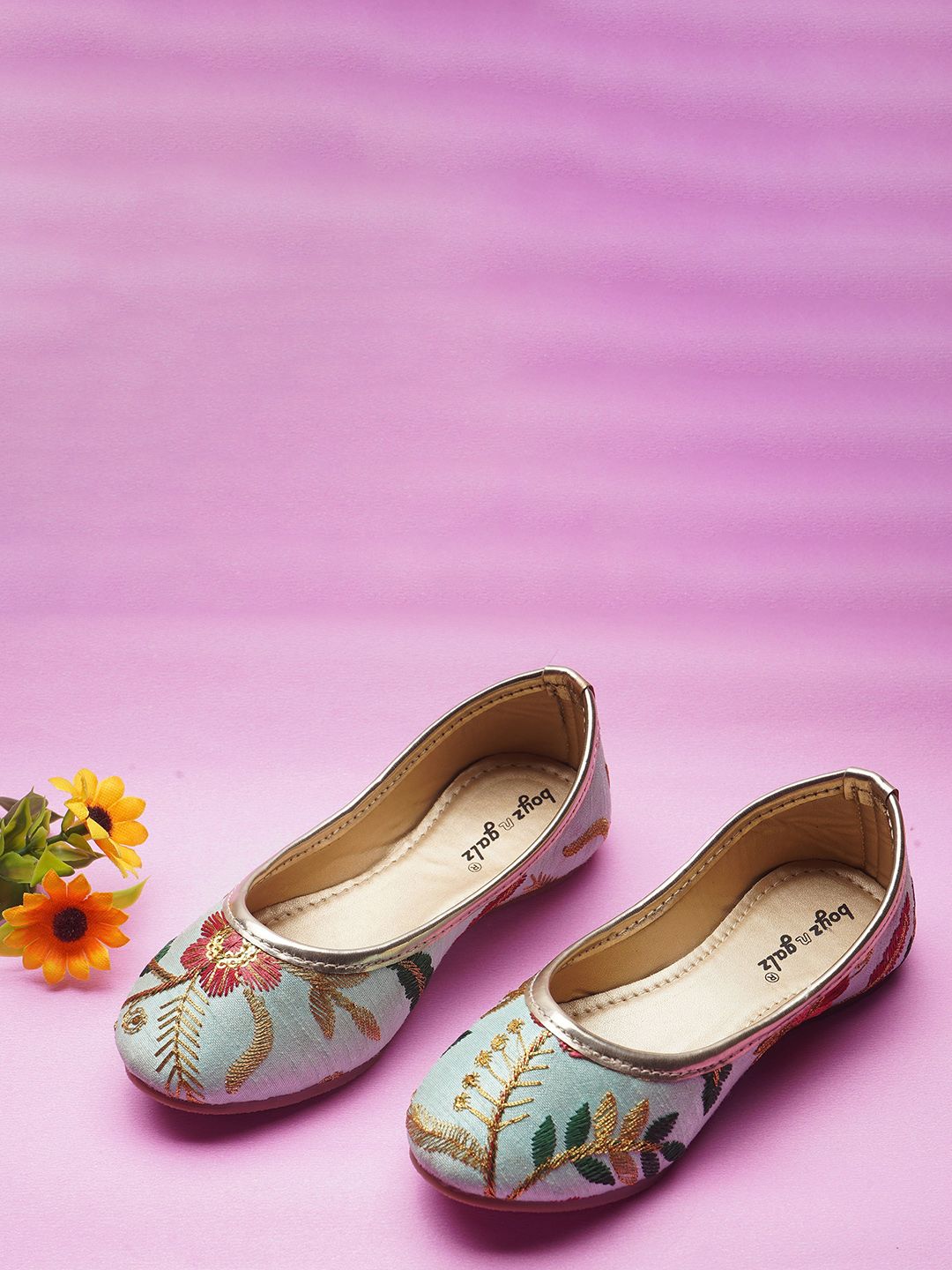 BOYZ N GALZ Girls Embellished Mojaris with Embroidered Flats-picture-42