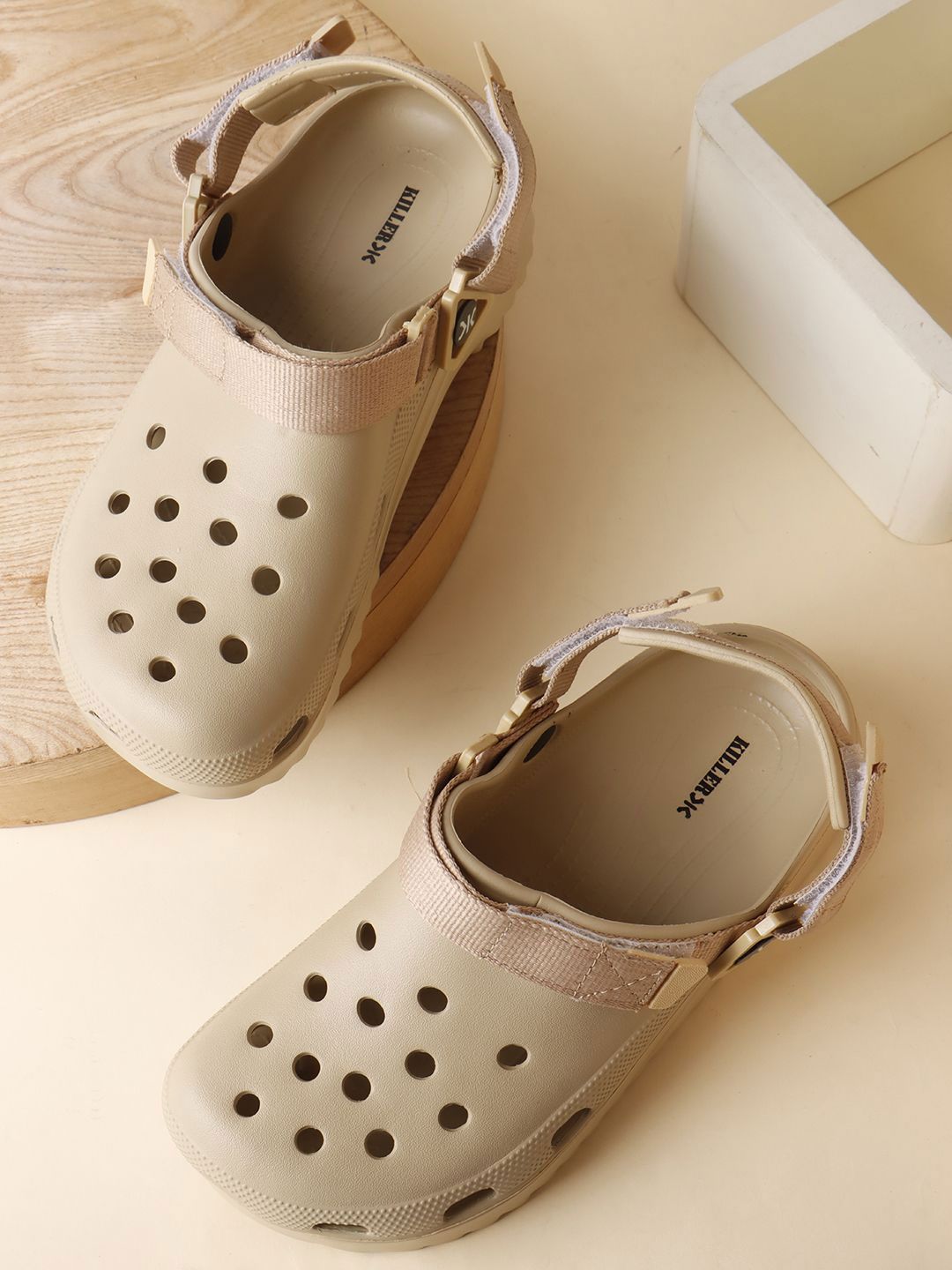 Killer Men Self Design Clogs-picture-24