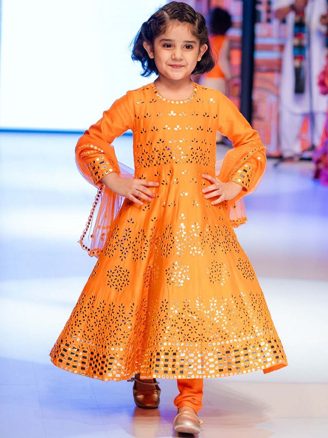 Alyaansh Couture Girls Embroidered Regular Mirror Work Cotton Kurta Set With Dupatta-image-41