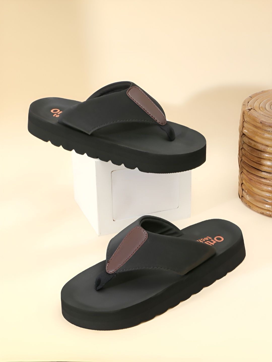 glitchez Men Thong Flip-Flops