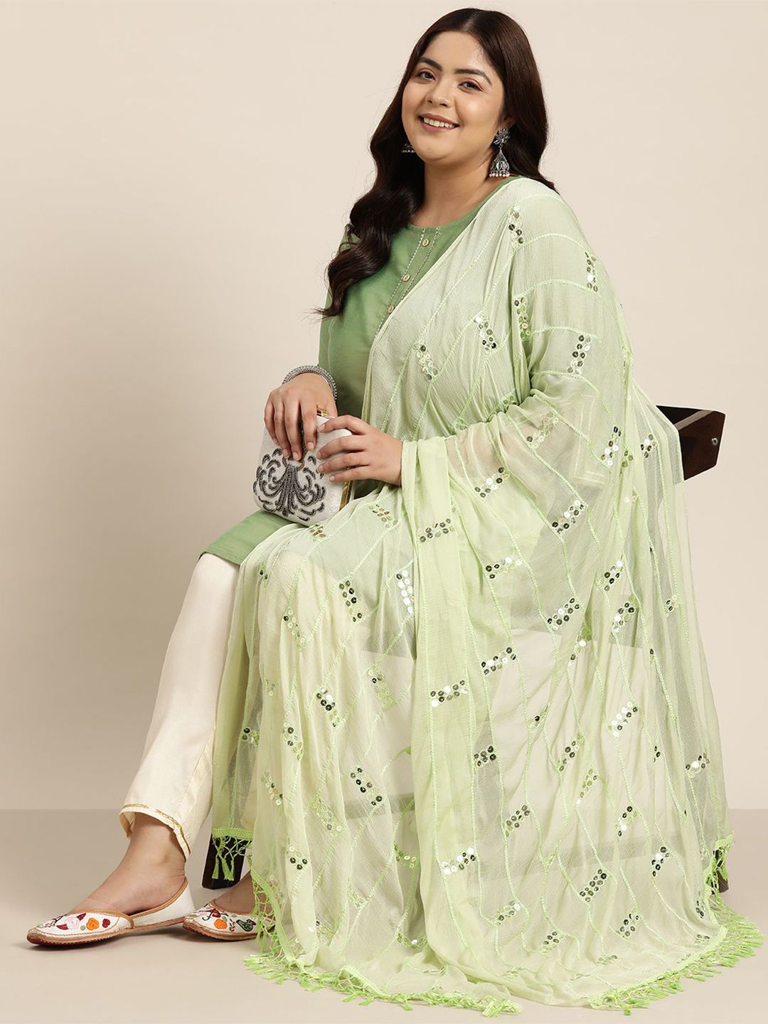 Varanga Women Ethnic Motifs Embroidered Dupatta-picture-16