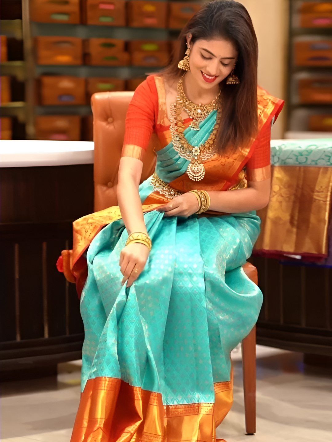 CANIZZARO Woven Design Zari Banarasi Saree-image-9