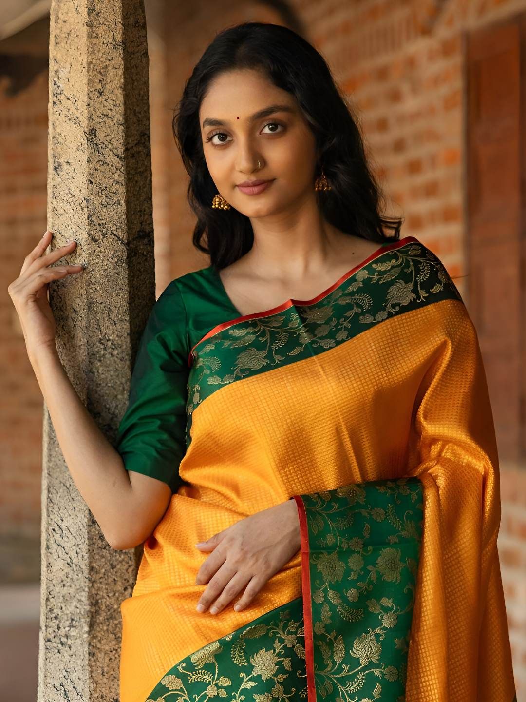 CANIZZARO Woven Design Zari Banarasi Saree-image-10