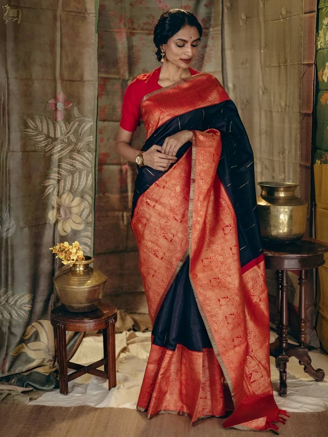 CANIZZARO Woven Design Zari Banarasi Saree-image-36