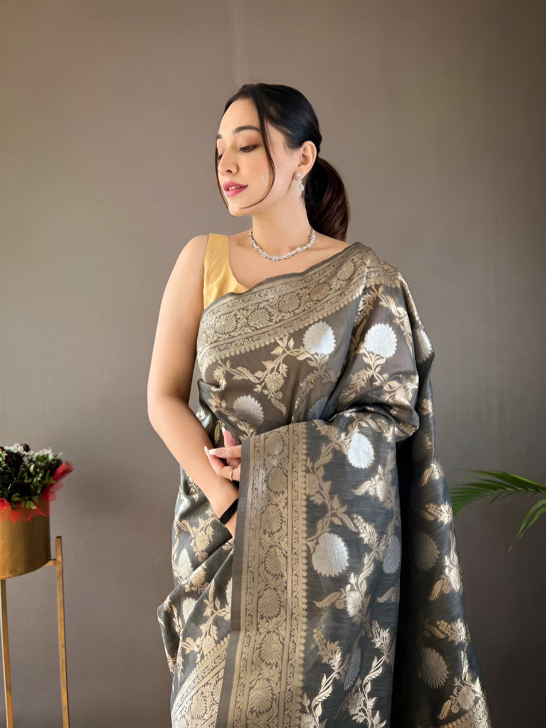 CANIZZARO Woven Design Zari Banarasi Saree-image-44