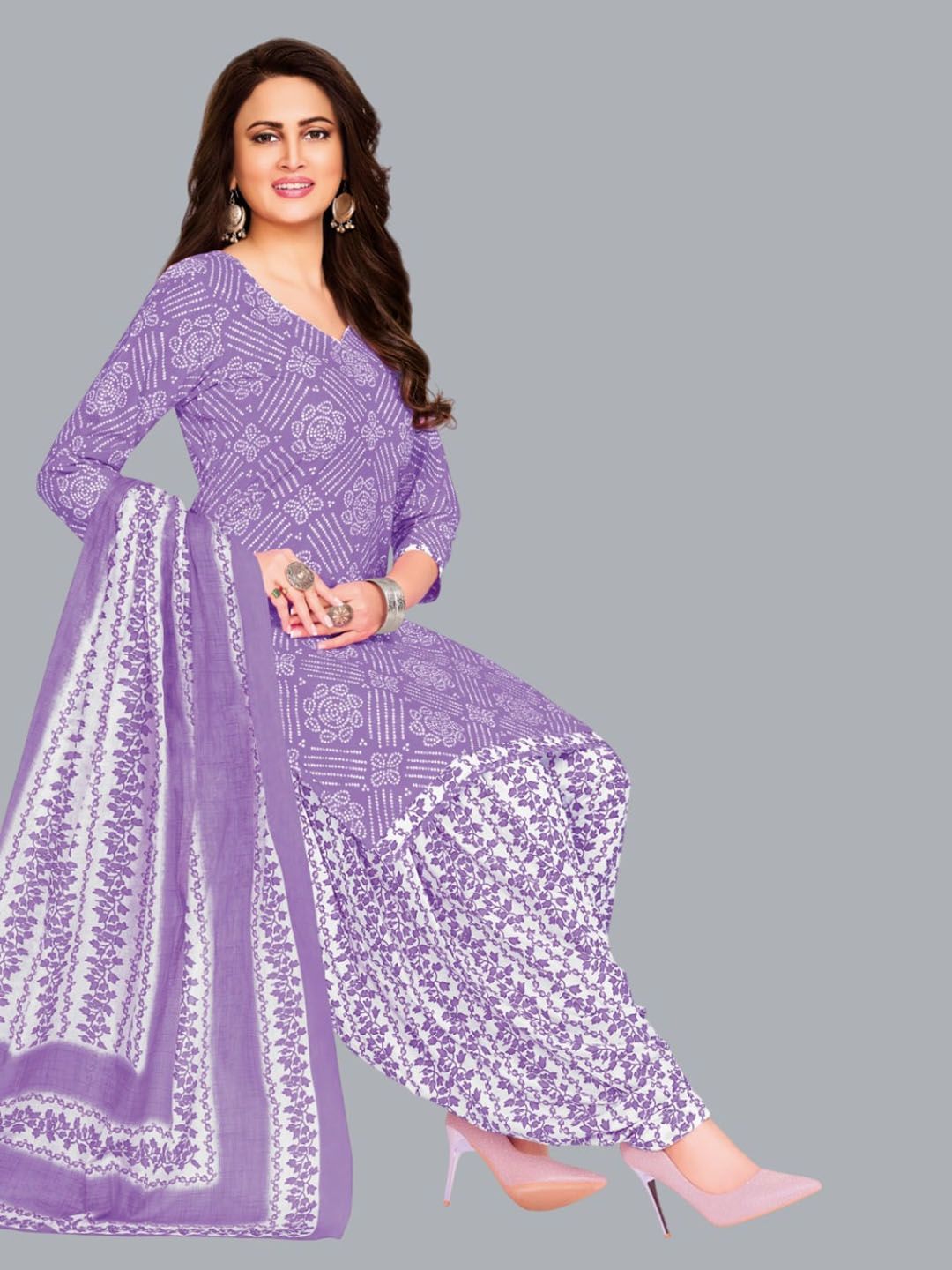 Simmu Women Ethnic Motifs Printed Sweetheart Neck Kurta With Trouser & Dupatta