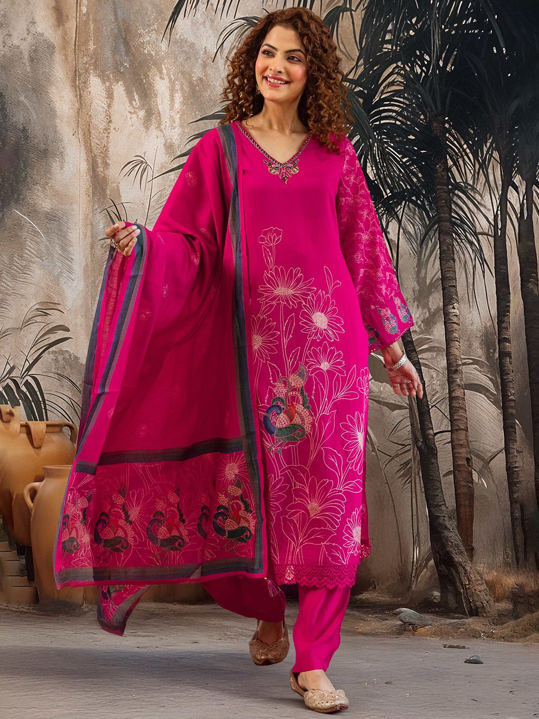 Sangria Women Ethnic Motifs Printed  V-Neck Regular Straight Calf Length Kurta Set