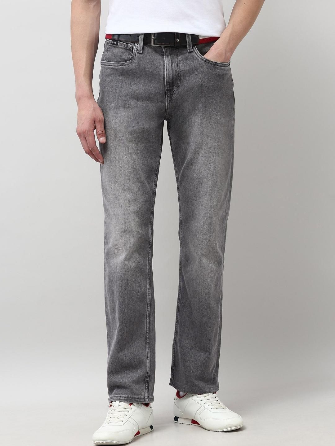 U.S. Polo Assn. Denim Co. Men Relaxed Fit Mid-Rise Light Fade Stretchable Jeans