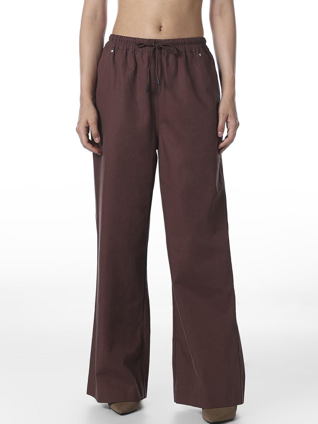 ONLY Women Straight Fit High-Rise Trousers-picture-14