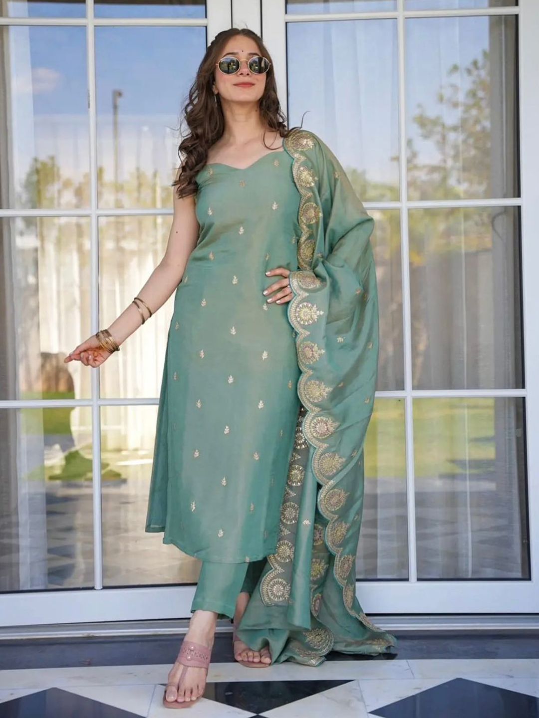 BlueRang Women Floral Embroidered Kurta with Trousers & Dupatta