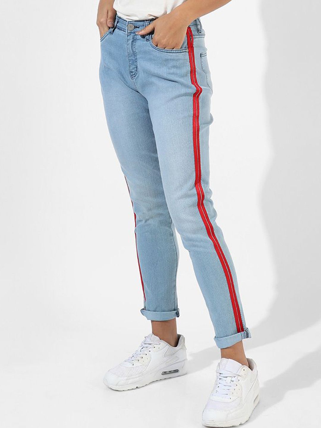 Campus Sutra Women Comfort Relaxed Fit Mid-Rise Light Fade Cotton Denim Stretchable Jeans-image-13