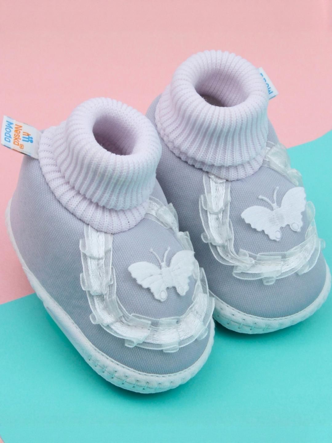 NESKA MODA Girls Grey Butterfly Design Cotton Booties-picture-30