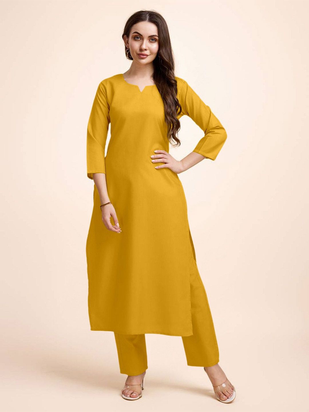 BANJANAN Women Solid Kurta Set