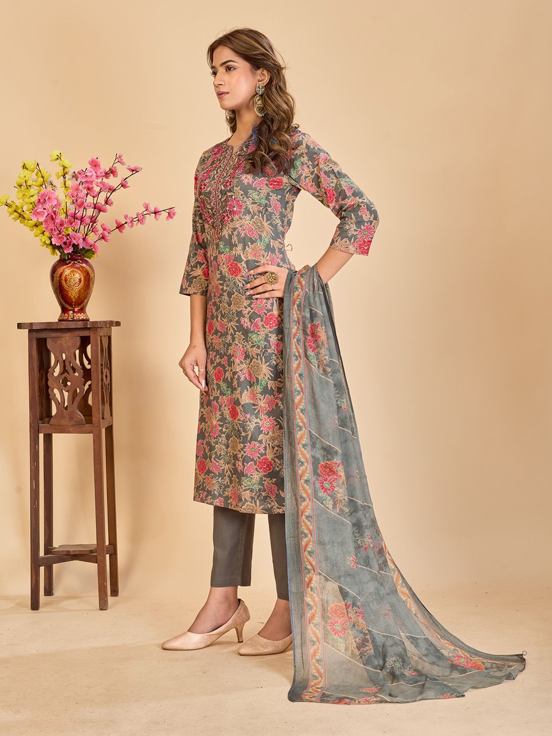 Larqi Floral Embroidered Sequinned Pure Cotton Kurta With Trousers & Dupatta