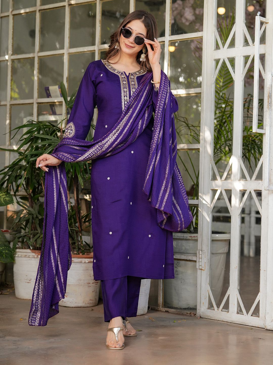 BlueRang Women Ethnic Motifs Embroidered Regular Kurta Set With Dupatta