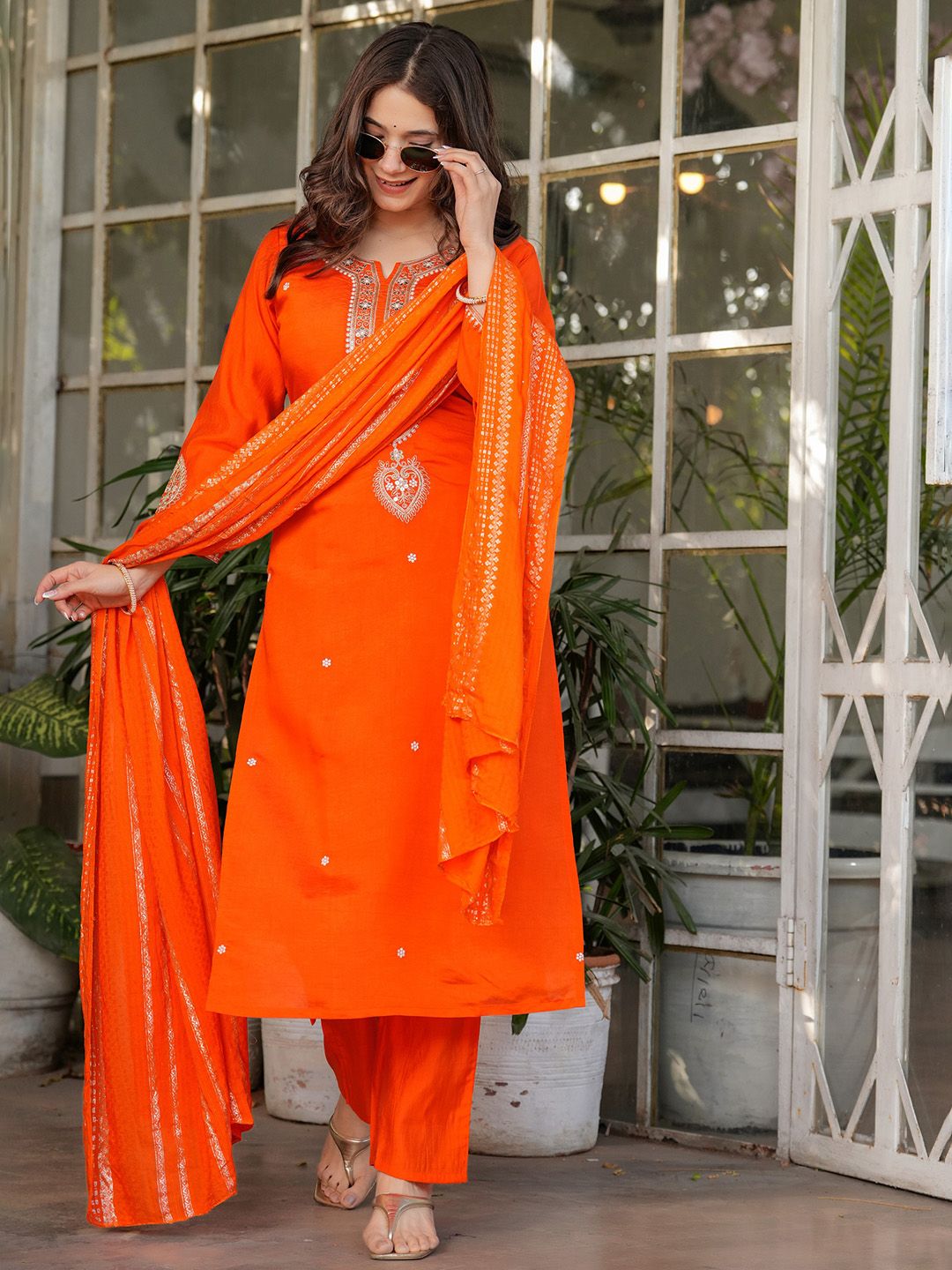 BlueRang Floral Embroidered Sequinned Chanderi Silk Straight Kurta With Trousers & Dupatta