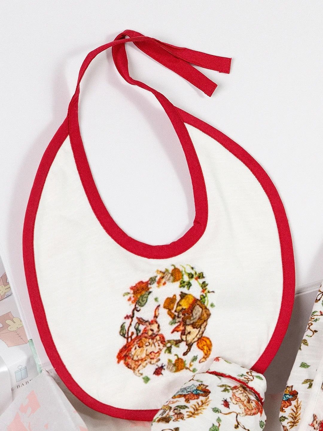 THE BABY TRUNK Infants Printed Cotton Bib-picture-30