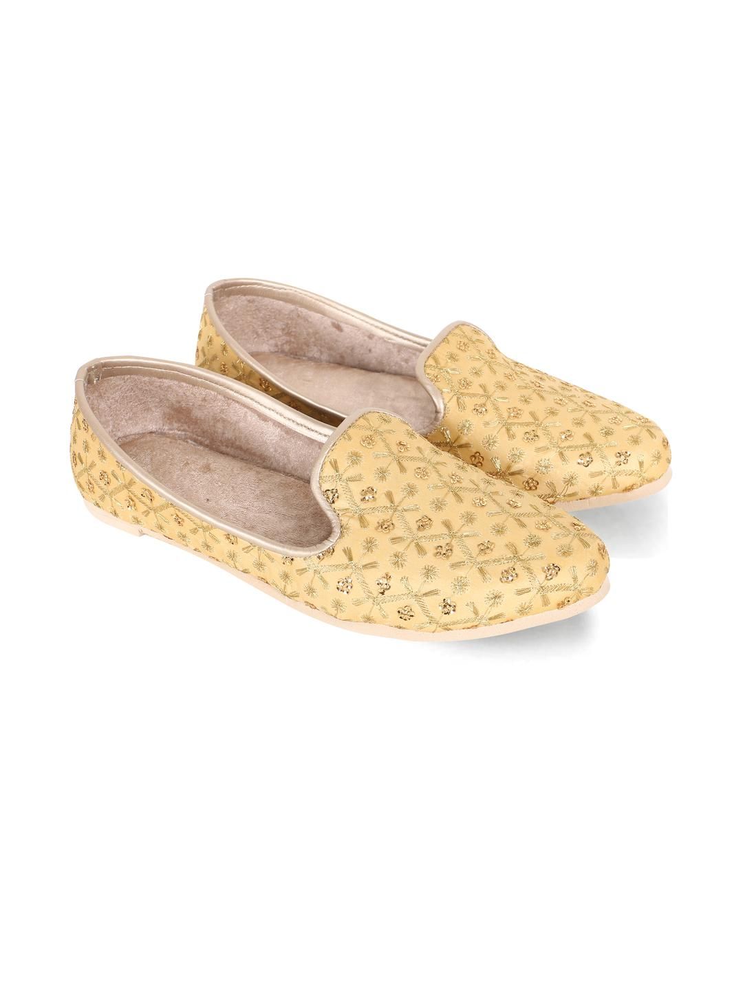 DFR Men Textured Slip On Loafers-picture-37