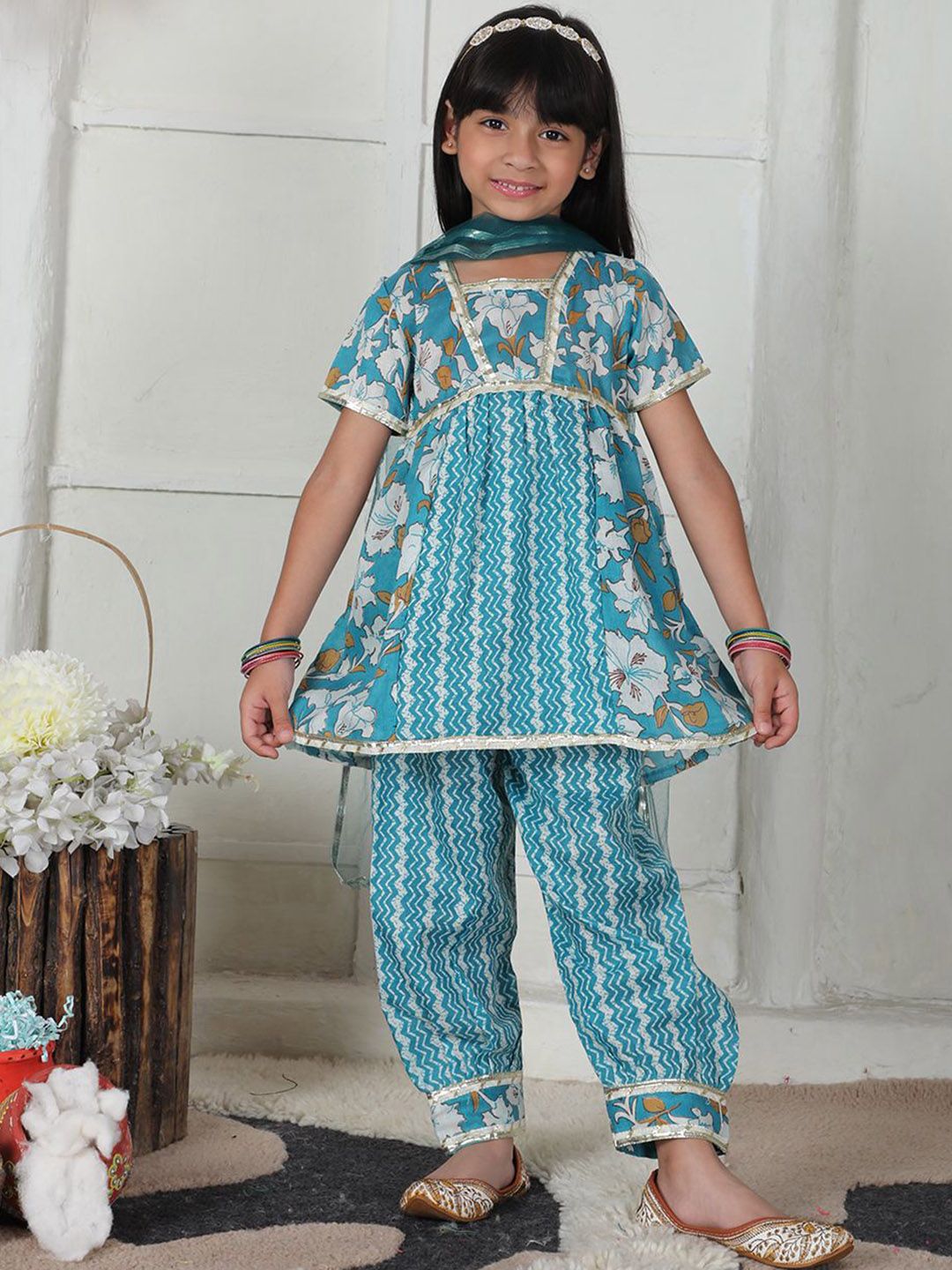 Cutiekins Girls Ethnic Motifs Printed Regular Gotta Patti Kurta & Palazzo With Dupatta-picture-44