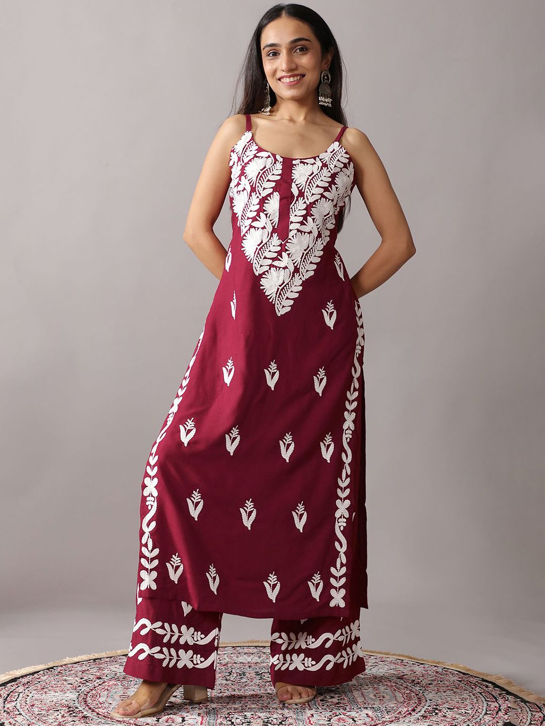 Women Ethnic Motifs Embroidered Kurta with Palazzos