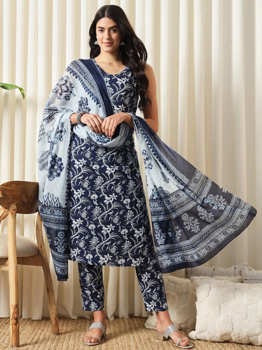 Dhibha Women Blue Cotton Blend  Clothing Set