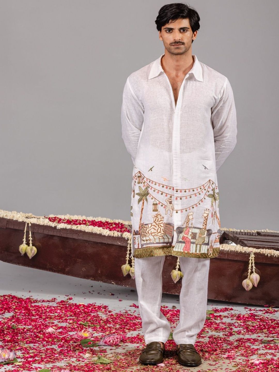 KALPRAAG Men Ethnic Motifs Printed Regular Linen Kurta with Trousers-image-8