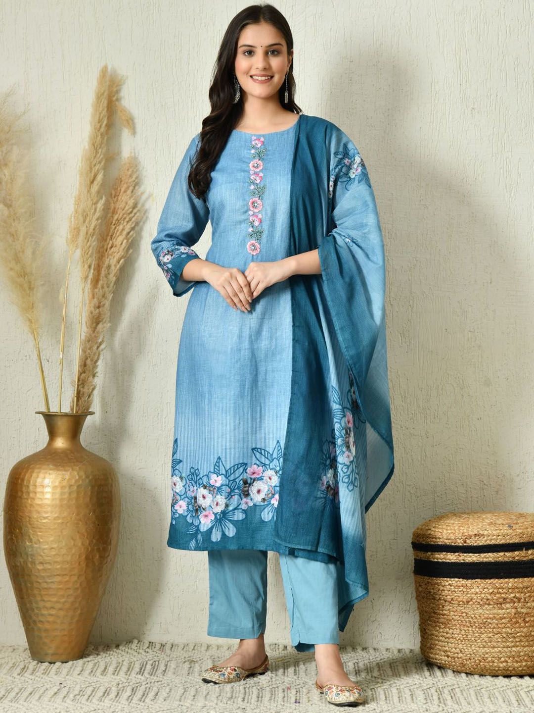 HARIKS Women Floral Printed Linen Kurta with Trousers & Dupatta