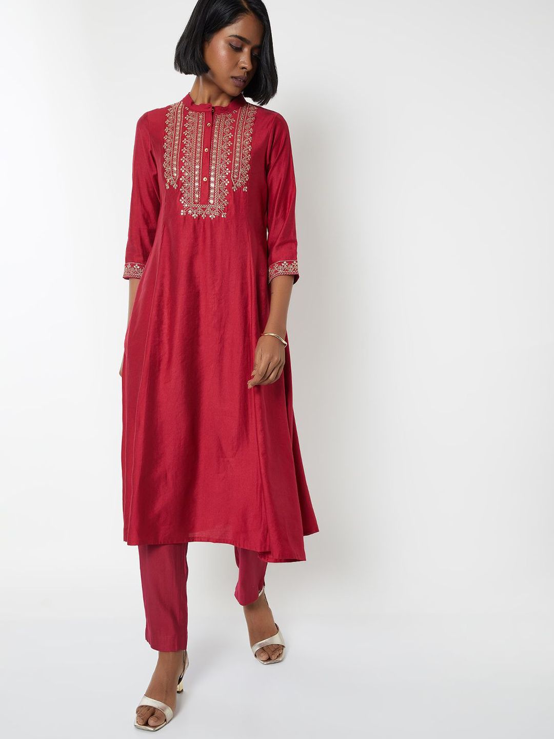 max Women Ethnic Motifs Embroidered Sequinned Regular Calf Length Kurta Set-picture-23