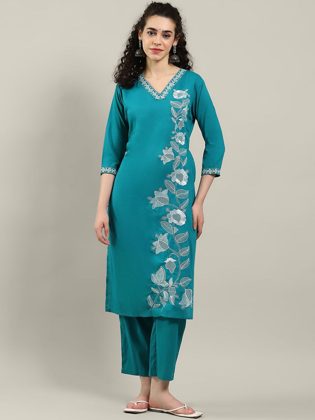 Meena Bazaar Floral Embroidered Thread Work Kurta With Trousers & Dupatta